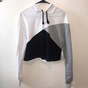 cropped hoodie